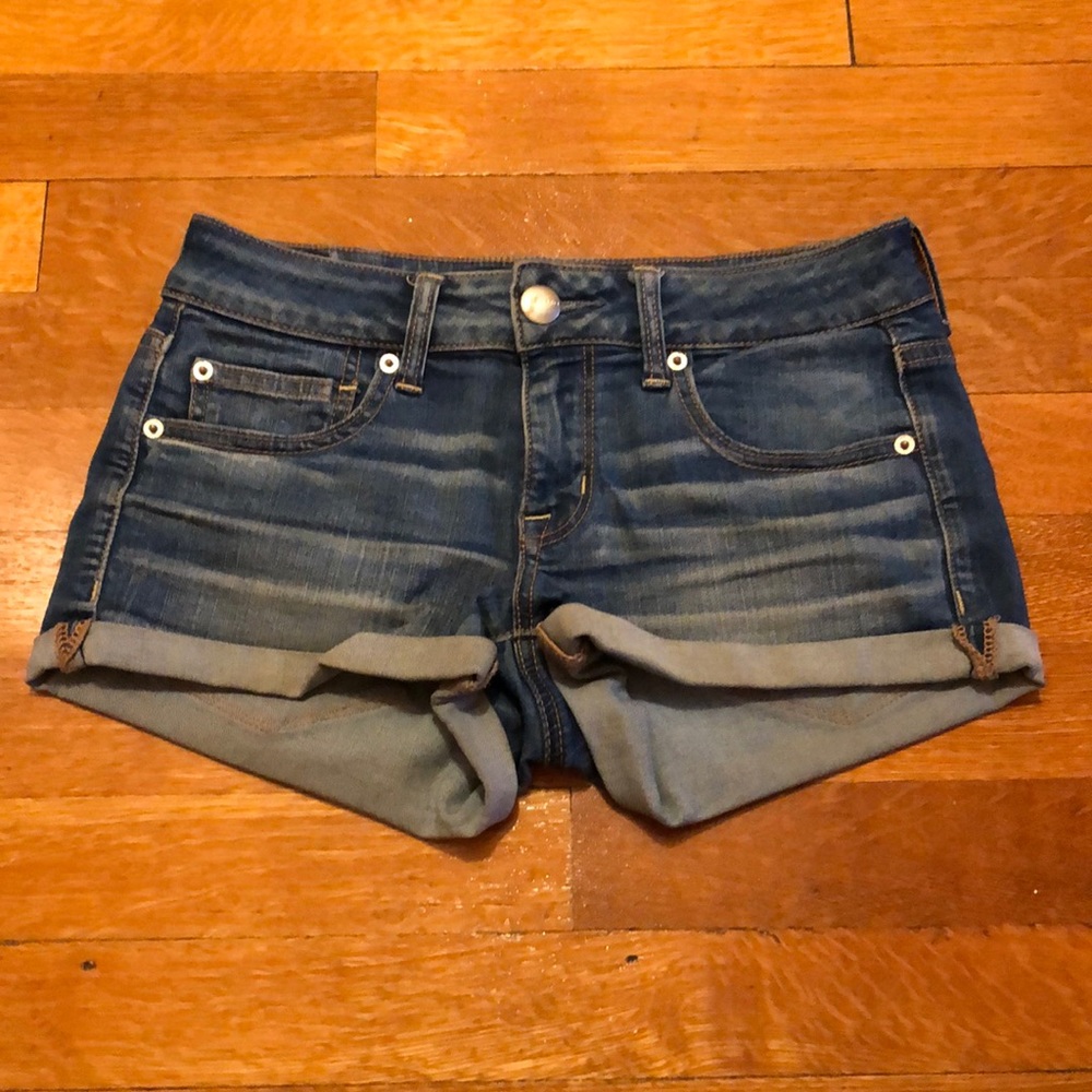 AE jean shorts!